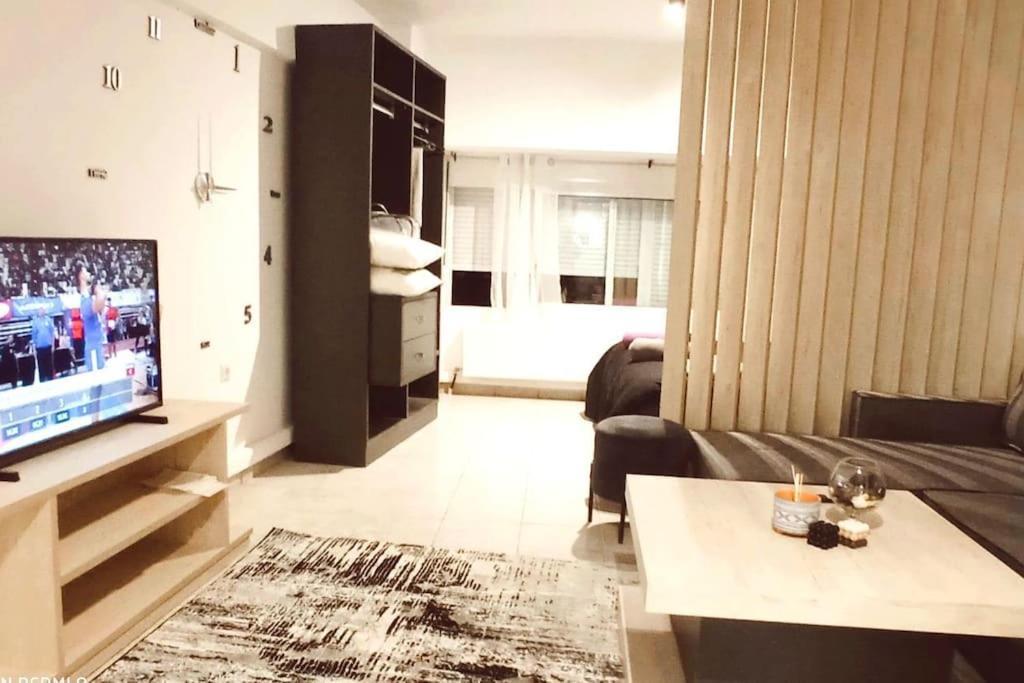 Sofia'S Getaway Apartment Thessaloníki Ngoại thất bức ảnh