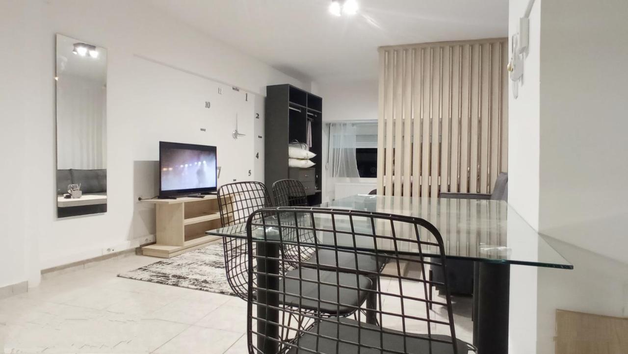 Sofia'S Getaway Apartment Thessaloníki Ngoại thất bức ảnh